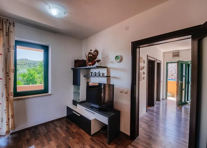 Lily Comfortable Вели-Иж