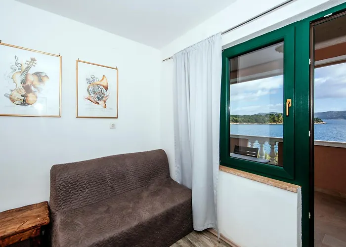 Lily Comfortable Вилла Вели-Иж